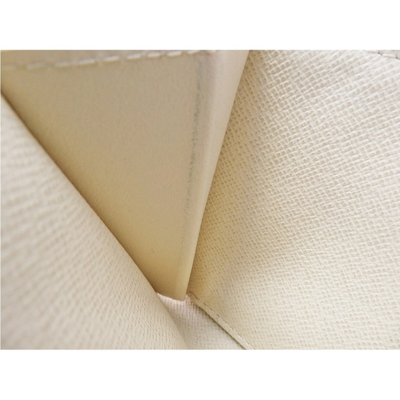 Louis Vuitton Cream and Gray Checkered Wallet - Picture 9 of 14